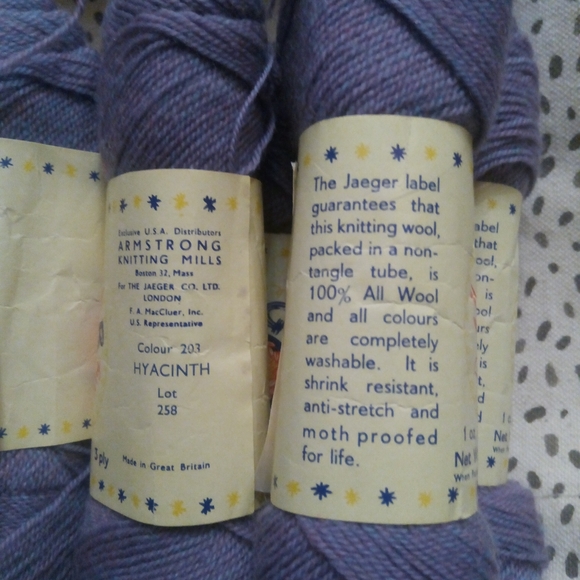 Lot of 5 Skeins of Fingering Yarn - Picture 2 of 11